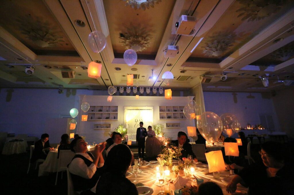 バルーンランタン 愛媛県松山市の結婚式場 ベルフォーレ松山 公式